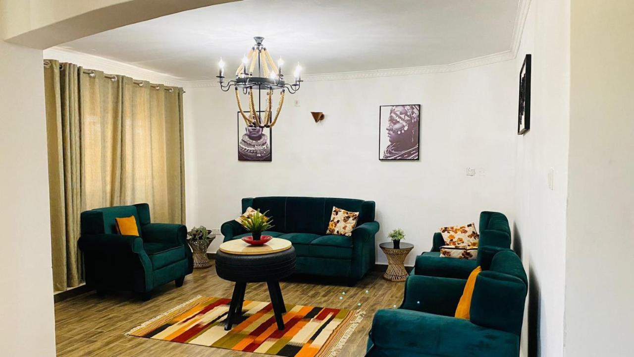 Nimaro Courts Hotel Entebbe Luaran gambar