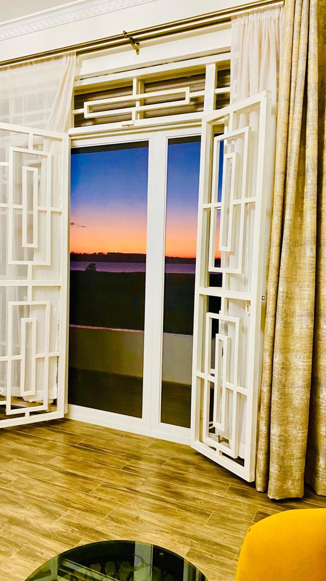 Nimaro Courts Hotel Entebbe Luaran gambar