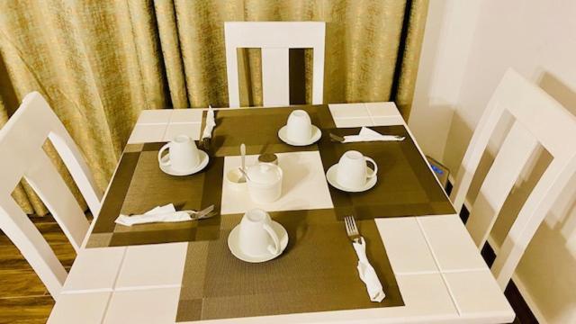 Nimaro Courts Hotel Entebbe Luaran gambar